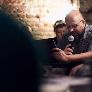 Ewald Murrer, Tma se mne dotýkala