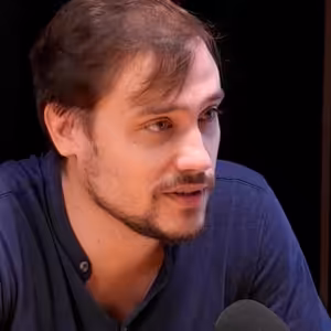 Daně budou růst, ministři neřešili, jak ušetřit u sebe. Jsme v podivném zombie stavu