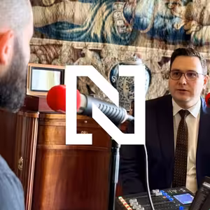 Chování slizkého hada, říká o Babišově mailu Lipavský