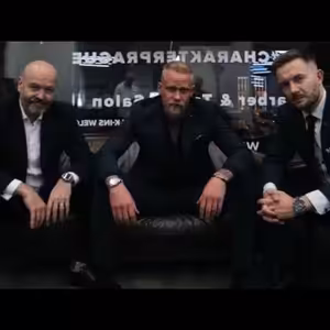 Scientolog REVOLTA a jeho podnikatelské okolí (2023)