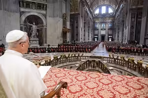 Papež Lev o fascinujícím dobrodružství kněžského povolání v nelehké době