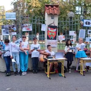 Poznej Karlín: Dokument