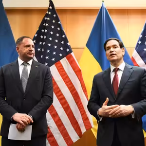 Ukrajina si trochu oddechla. Co přinesla ženevská jednání o Trumpově mírové dohodě?