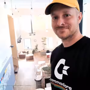 Robert Vlach: Signs of advanced freelance economies and how to support them in coworking spaces