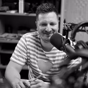 Podcast hmmm...: Ako sa brániť pred sexuálnymi predátormi na internete?