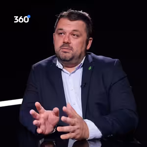 Šéf lekárnikov: “80% mesačnej zásoby istých liekov mizne za týždeň do zahraničia, ľuďom chýbajú.”