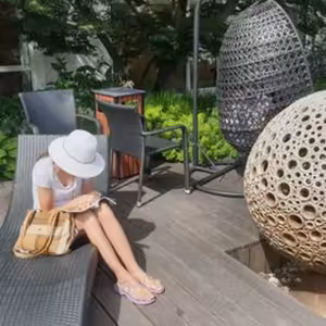 Lovná literatura.. až do oušek: Sophie 3