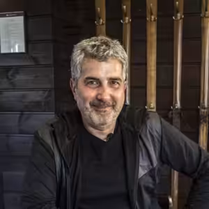 Chatař z Prezidentské v Jizerkách Petr Šmaus