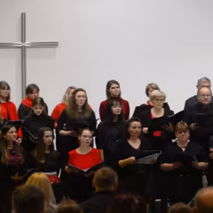 Zpívejte Hospodinu píseň novou