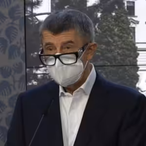 Andrej Babiš oznamuje nová opatření. Co udělá vláda v boji s koronavirem? Sledujte speciál DVTV s biochemikem Konvalinkou