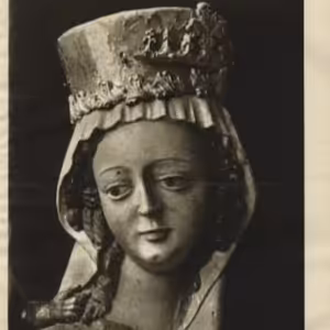 Oči dokorán pre portrét madony