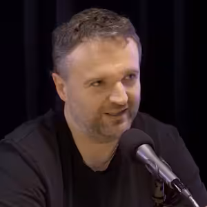 Žufánek: Synáček bude destilovat, i kdyby nechtěl. Jdeme na trh s unikátním ginem Klitorie. Chystám i parfém