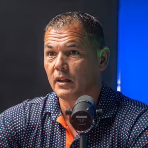 Zázrak sezóny, odchod Lobotku a smoliari roka