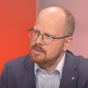 Eduard Hulicius (KDU-ČSL): Rusové nás berou za svou součást, mají nás za blázny | 20. 5. 2025