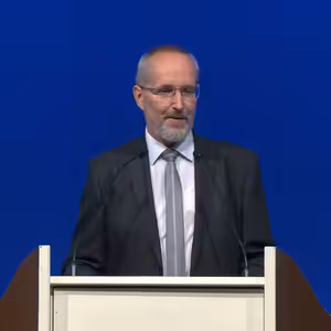 Marek Škrla • Bůh je zvláštní...