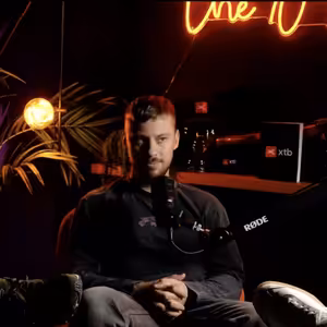 52: 🇨🇳 PEKLO ČÍNSKÉHO MODELINGU 😅 38 hodin ve vlaku, žádnej signál a totální chaos JUBILEJNÍ 52. EPIZODA