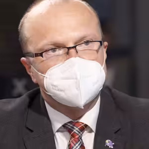 Já lhát nebudu, ale pravdu o Moskvě neznám. Hamáček by mi měl spíš poděkovat, říká Netolický