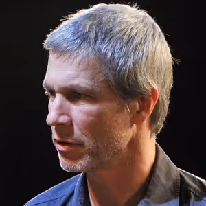 Šimon Caban: Devadesátky pro mě byly ohňostrojem nápadů a možností