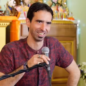 Odpovědi na otázky týkající se využití dharmy v praktickém životě (část 2) - Tenzin Ösel Hita