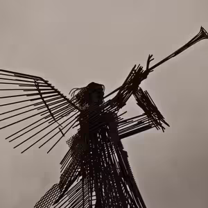 Odjinud: vzpomínka na Černobyl