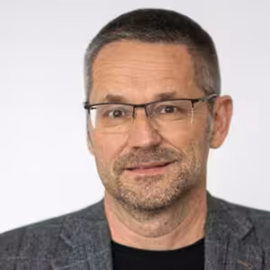 Príchod Ukrajincov len zvýraznil naše vlastné slabiny. Slovensko s cudzincami nepočítalo