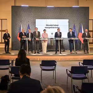 Vláda představila pravidla pro zastropování cen elektřiny a plynu