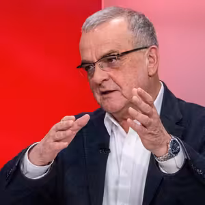 Miroslav Kalousek (TOP 09): Vládní propaganda nás přesvědčuje o něčem, co není pravda / 10. 4. 2024