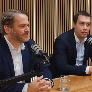 Dluhopisomat kultivuje český trh s firemními dluhopisy, říká Petr Cimala ze skupiny CFG - Newstream Business Talk