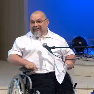 Daniel Hottmar • Víte, že jste solí země?