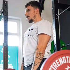 Comphy podcast #1: One man show- Silový tréning versus manuálna terapia