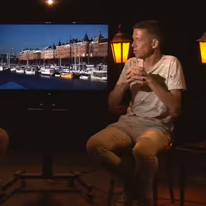 .pod lampou o horúcom lete: Ako a kde nájsť radosť a seba