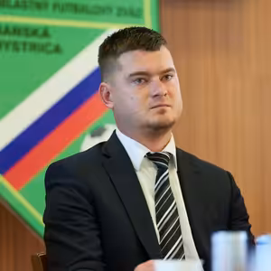 S predsedom ObFZ BB Ivanom Šimkom o jesennej časti nižších futbalových súťaží