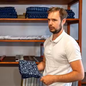 Takmer upadnuté remeslo – modrotlač