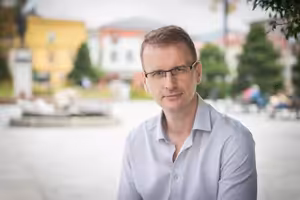 Radim Holiš: Pokud bude nárůst nemocných pokračovat, budou potřeba plošná opatření na vládní úrovni.