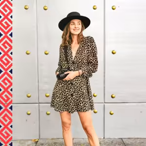 Slovenská modelka Jana Šedíková v Mexiku využila koronakrízu na šitie rúšok