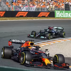 Závodní InstaPokec z Zandvoortu: Mercedes byl k vítězství blízko. Jak?