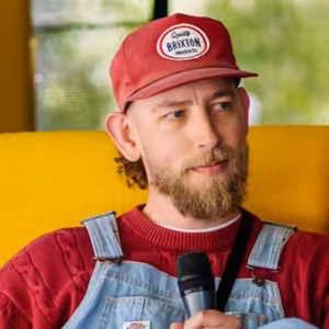 #109 Michal Fox - Za těch 5 let jsme našli v lese hodně "zajímavejch" věcí.