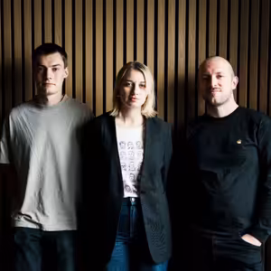 Vánoční vydání: Překvapivý Macinka, průšvihář Blažek, kdo konkuruje na sítích Schillerové?