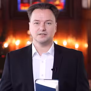 Príznakový účeník