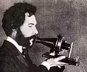 10. března: Den, kdy proběhl historicky první oficiální telefonický hovor