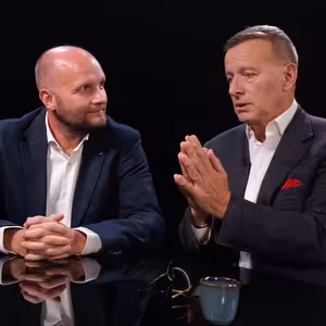 B. Kollár: “Čo sme dohodli so Sulíkom, ohlásime budúci týždeň.” J. Naď: “Máme ponuku od dvoch blokov - z PS aj KDH”