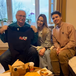 Budíček BB FM - Emil & NhàBè