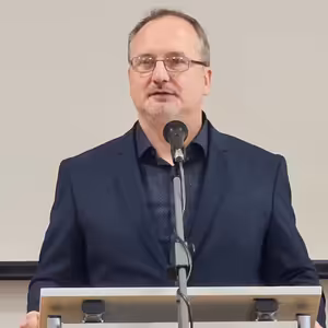 Roman MIČÁNEK: Nové nebe a nová země (8. 11. 2025)