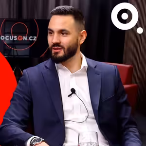 Na začátku je základním stavebním kamenem firem Excel, pak následuje CRM