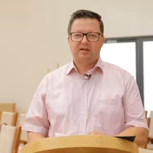 Z cudzinca člen rodiny