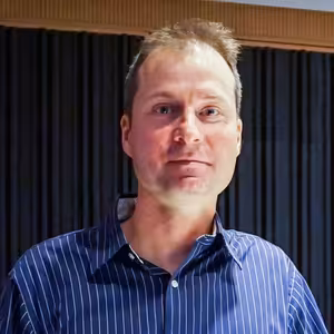 Gabriel Šípoš - Ťažko očakávať, že strany budú vládnuť transparentne, ak nemajú transparentnú kampaň