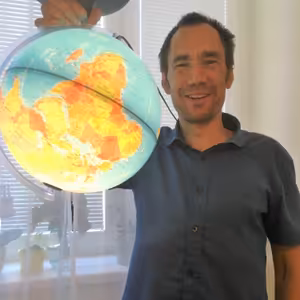 Prečo mapy nie sú objektívne a koľkokrát sa Grónsko zmestí do Afriky