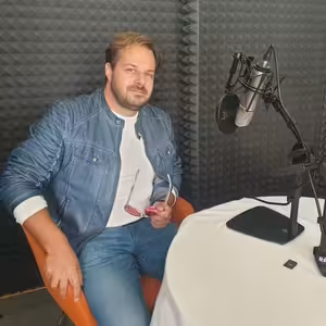 Host Reportéra Tomáše Poláčka: Xindl X