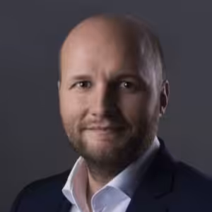 Minister obrany SR: Našou úlohou je v prípade útoku vydržať 3 dni