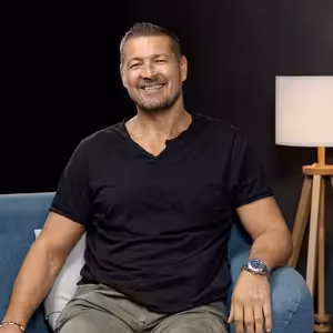 Petr Jákl o nejdražším filmu Žižka, kolik na něm vydělal i o manželce, která zmizela z obrazovek